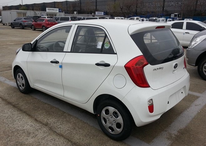 5 lựa chọn xe hơi 300 triệu đáng chú ý tại Việt Nam ảnh 3 5 lựa chọn xe hơi 300 triệu đáng chú ý tại Việt Nam ảnh 3