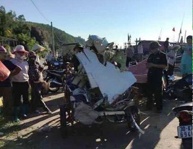 Vớt được thêm nhiều mảnh vỡ nghi của Casa 212 ảnh 2 Vớt được thêm nhiều mảnh vỡ nghi của Casa 212 ảnh 2