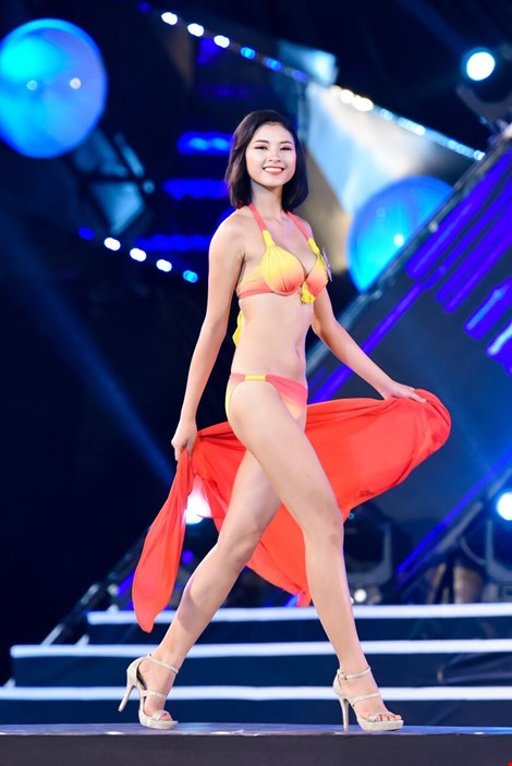 Mãn nhãn màn trình diễn bikini của 18 nhan sắc phía Bắc vào CK HHVN 2016 ảnh 31 Mãn nhãn màn trình diễn bikini của 18 nhan sắc phía Bắc vào CK HHVN 2016 ảnh 31