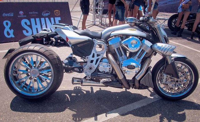 "Á khẩu" với dàn motor siêu khủng tại Vietnam Bike Week ảnh 4 "Á khẩu" với dàn motor siêu khủng tại Vietnam Bike Week ảnh 4