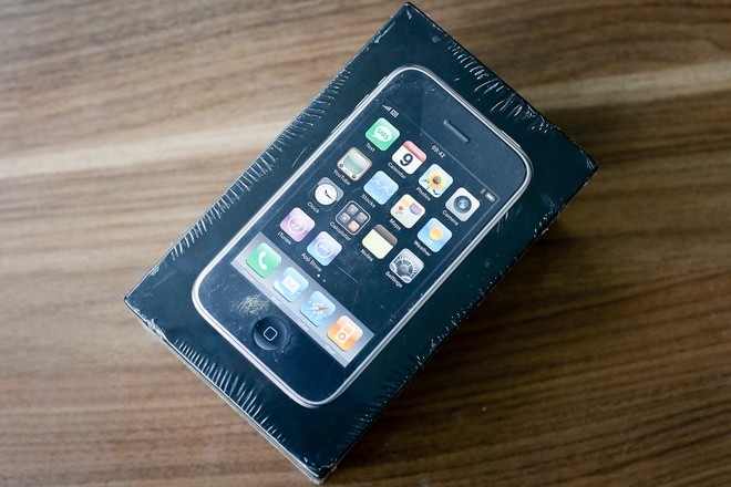 Cận cảnh iPhone 3G hàng hiếm giá 50 triệu đồng ở Việt Nam ảnh 2