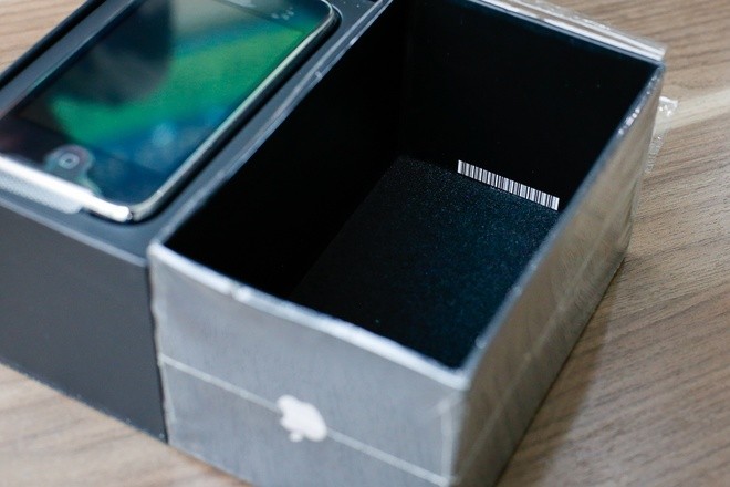 Cận cảnh iPhone 3G hàng hiếm giá 50 triệu đồng ở Việt Nam ảnh 5