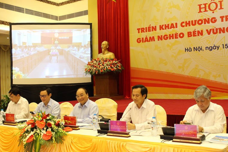 Thủ tướng: "Không để ai bị bỏ lại phía sau” ảnh 2 Thủ tướng: "Không để ai bị bỏ lại phía sau” ảnh 2