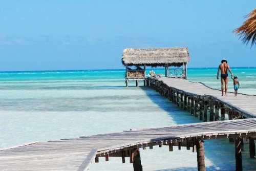 Bãi biển Cayo Coco thu hút hàng triệu du khách quốc tế đến đây. Nguồn: Internet