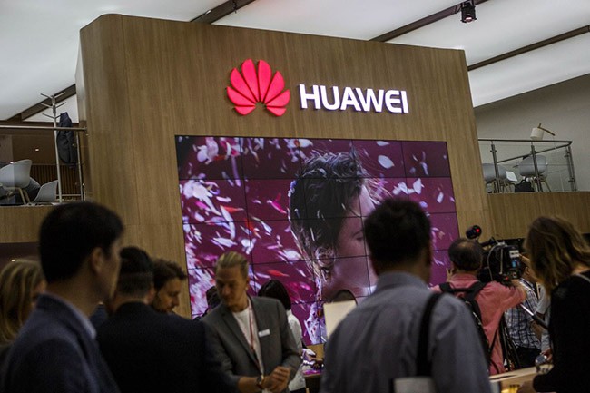 Chiếc ghế cha truyền con nối và chuyện cạnh tranh nội bộ gay gắt của Samsung ảnh 3