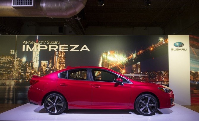 Điểm danh 9 mẫu sedan có công nghệ tiên tiến nhất 2017 ảnh 20