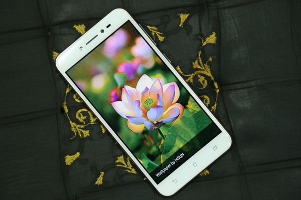 ZenFone Live được bán với giá mới, chỉ còn 2,99 triệu đồng ảnh 1 ZenFone Live được bán với giá mới, chỉ còn 2,99 triệu đồng ảnh 1