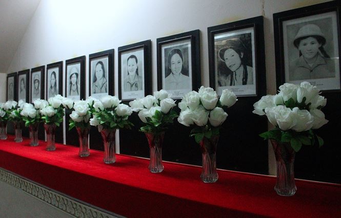 Chân dung 10 Cô gái TNXP Ngã ba Đồng Lộc. Chân dung 10 Cô gái TNXP Ngã ba Đồng Lộc.