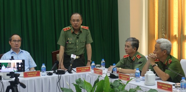 Trung tướng Lê Đông Phong - Giám đốc CATP TP.HCM thông tin về vụ việc và cảnh báo phương thức hoạt động của các đối tượng phản động.