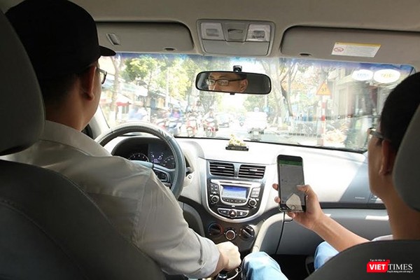 Người tiêu dùng và giới chuyên gia đều thừa nhận, mô hình xe công nghệ đã đem lại lợi ích lớn, trải nghiệm người dùng và xã hội tích cực, đồng thời cũng tạo sự cạnh tranh và sức ép cần thiết lên các doanh nghiệp taxi theo mô hình kinh doanh truyền thống. Người tiêu dùng và giới chuyên gia đều thừa nhận, mô hình xe công nghệ đã đem lại lợi ích lớn, trải nghiệm người dùng và xã hội tích cực, đồng thời cũng tạo sự cạnh tranh và sức ép cần thiết lên các doanh nghiệp taxi theo mô hình kinh doanh truyền thống.