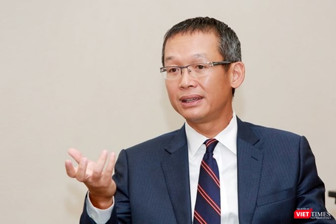 Ông Thiều Phương Nam - Giám đốc Qualcomm Việt Nam, Lào và Campuchia. Ông Thiều Phương Nam - Giám đốc Qualcomm Việt Nam, Lào và Campuchia.