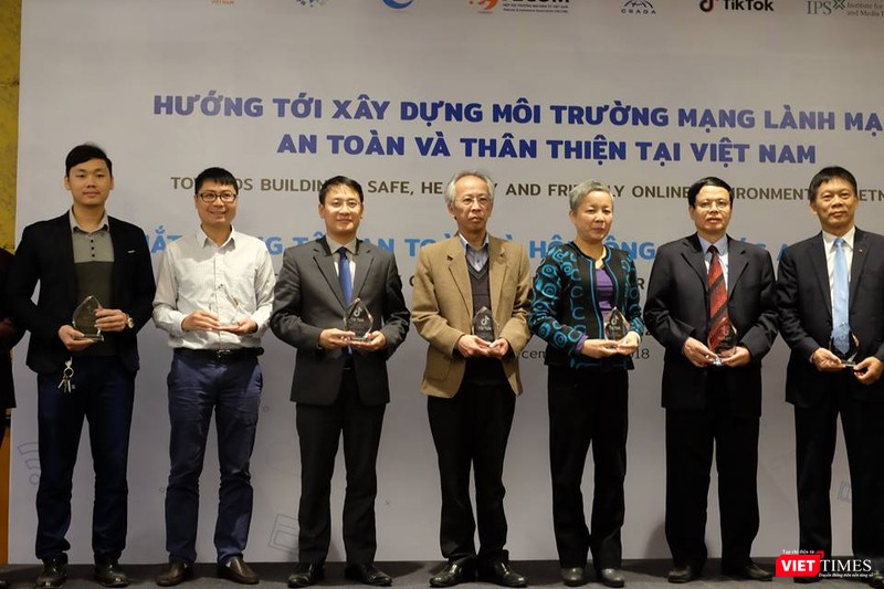 Đại diện các tổ chức tham gia Hội đồng Đối tác An toàn Việt Nam. Đại diện các tổ chức tham gia Hội đồng Đối tác An toàn Việt Nam.