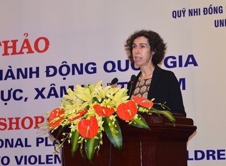 Bà Lesley Miller, Phó Trưởng đại diện Unicef tại Việt Nam Bà Lesley Miller, Phó Trưởng Đại diện Unicef tại Việt Nam