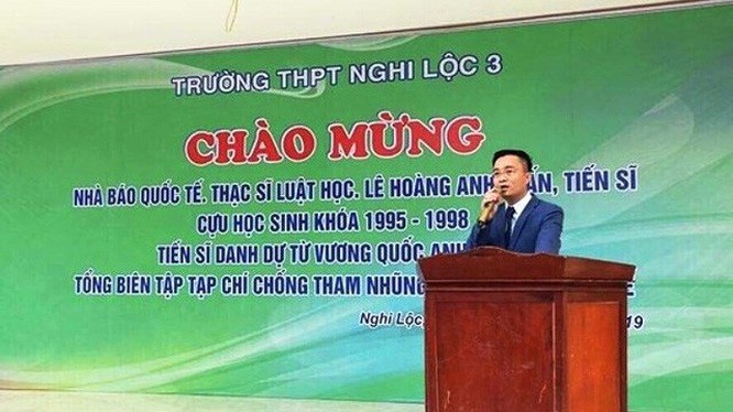 Lê Hoàng Anh Tuấn., người tự xưng "nhà báo quốc tế", thạc sĩ luật học, tiến sĩ.