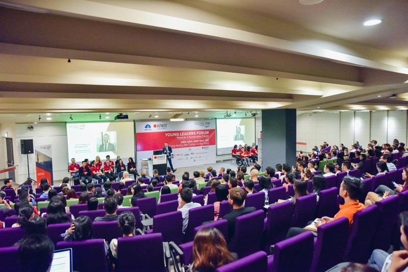 Hơn 300 gương mặt trẻ tham dự sự kiện tại sự kiện tại RMIT Việt Nam.