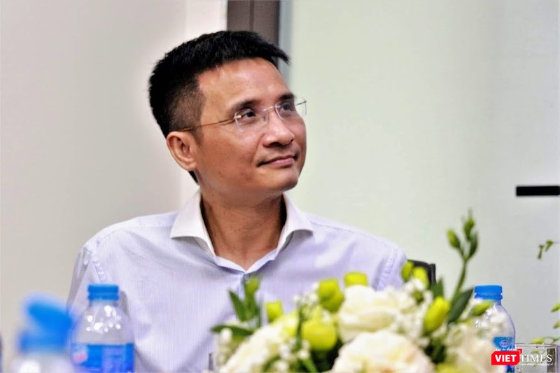 Lắng nghe nhận xét của Chủ tịch VDCA, ông Đinh Văn Hải – Chủ nhiệm VietTimes – chia sẻ sẵn lòng hỗ trợ tuyên truyền cho hoạt động của các đơn vị thành viên của Hội.