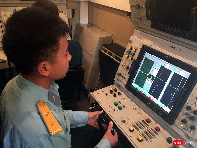 Một trong những kinh nghiệm được cán bộ, chiến sĩ Trung đoàn 284 đúc rút trong huấn luyện là “tinh mắt, nhanh tay, luyện hay, đánh giỏi”.