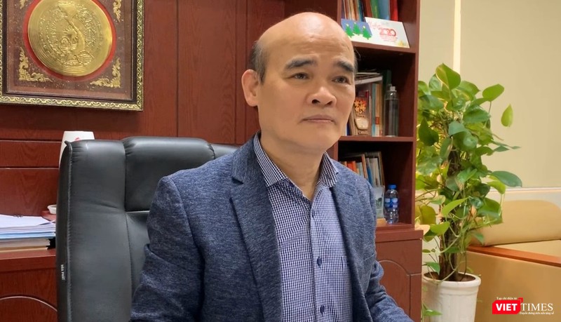 Chống COVID-19: Cần xử lý nhanh chóng, nghiêm minh các trường hợp vi phạm dù là người đang cách ly, bệnh nhân ảnh 6 Vụ trưởng Pháp chế Bộ Y tế Nguyễn Huy Quang giải thích lý do các ca bệnh COVID-19 cố tình khai báo gian dối vẫn chưa bị xử lý