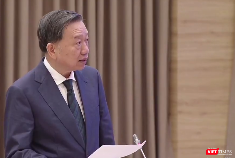 Bộ trưởng Bộ Công an Tô Lâm phát biểu tại hội nghị. Bộ trưởng Bộ Công an Tô Lâm phát biểu tại hội nghị.