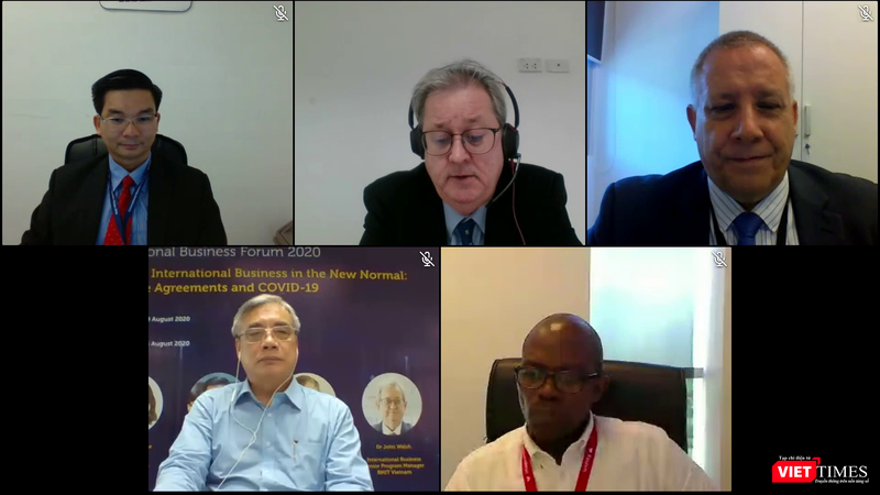 Các diễn giả tham dự diễn đàn trực tuyến từ nhiều đầu cầu. Các diễn giả tham dự diễn đàn trực tuyến từ nhiều đầu cầu.