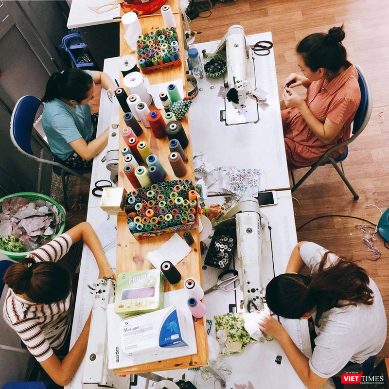 Fanpage là nơi để Kym Việt chia sẻ hành trình sáng tạo nên những sản phẩm đẹp