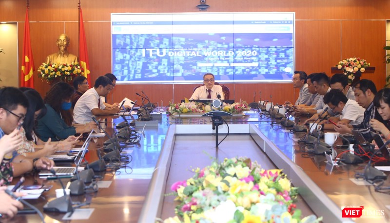 Bộ Thông tin và Truyền thông kêu gọi các doanh nghiệp tham gia triển lãm để quảng bá, mở rộng thị trường và giới thiệu hình ảnh Việt Nam năng động. Bộ Thông tin và Truyền thông kêu gọi các doanh nghiệp tham gia triển lãm để quảng bá, mở rộng thị trường và giới thiệu hình ảnh Việt Nam năng động.