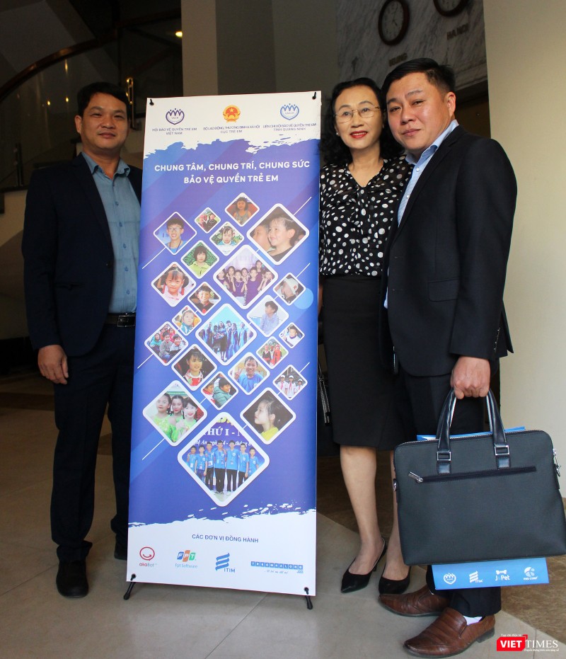 Một số đại biểu tham dự chương trình.