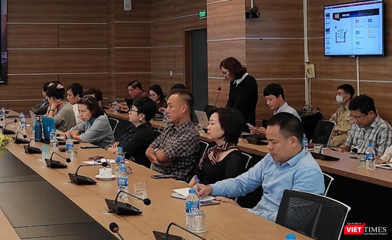 Buổi toạ đàm thu hút sự quan tâm của đông đảo các nhà sản xuất nội dung. Buổi toạ đàm thu hút sự quan tâm của đông đảo các nhà sản xuất nội dung.