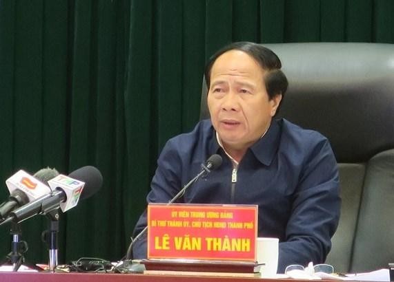 Ông Lê Văn Thành - Bí thư Thành ủy, Chủ tịch HĐND thành phố Hải Phòng - phát biểu kết luận cuộc họp. Ông Lê Văn Thành - Bí thư Thành ủy, Chủ tịch HĐND thành phố Hải Phòng - phát biểu kết luận cuộc họp.