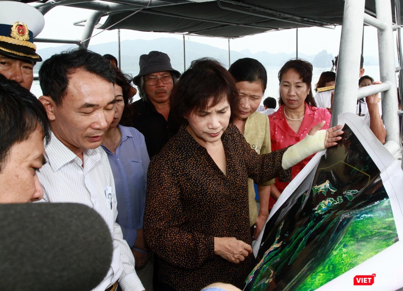 Bà Nguyễn Thị Kim Ngân thị sát hiện trường.