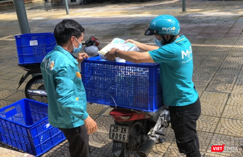 Viettel Post cho biết sẽ tận dụng mọi nguồn lực hiện có để phát đủ SGK đến tận tay các em học sinh trước ngày tựu trường.