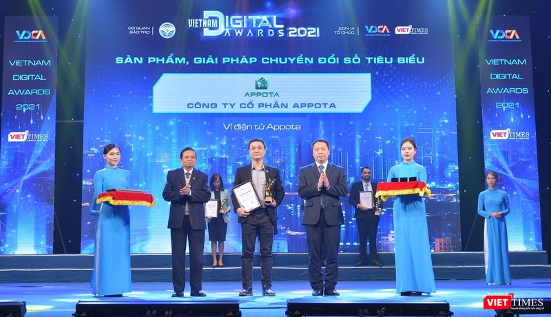 Ví điện tử Appota được bình chọn là Giải pháp Chuyển đổi số tiêu biểu trong khuôn khổ Giải thưởng Chuyển đổi số Việt Nam 2021.