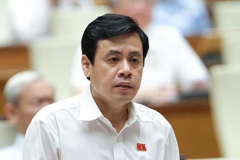 Đại biểu Trần Anh Tuấn - Đoàn ĐBQH TP.Hồ Chí Minh. Đại biểu Trần Anh Tuấn - Đoàn ĐBQH TP.Hồ Chí Minh.