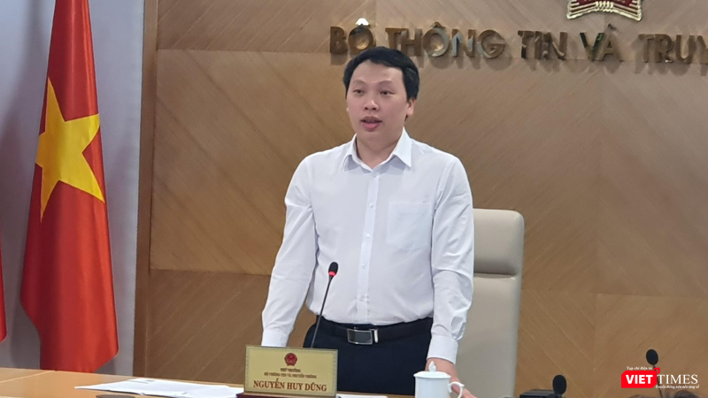 Thứ trưởng Bộ Thông tin và Truyền thông Nguyễn Huy Dũng.