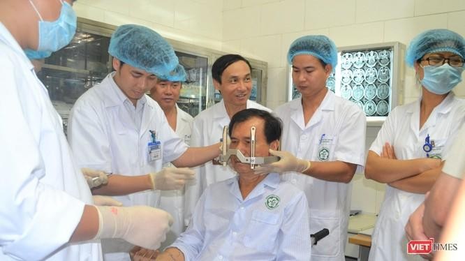 Bệnh viện Bạch Mai ứng dụng y học hạt nhân trong điều trị ung thư. Bệnh viện Bạch Mai ứng dụng y học hạt nhân trong điều trị ung thư.