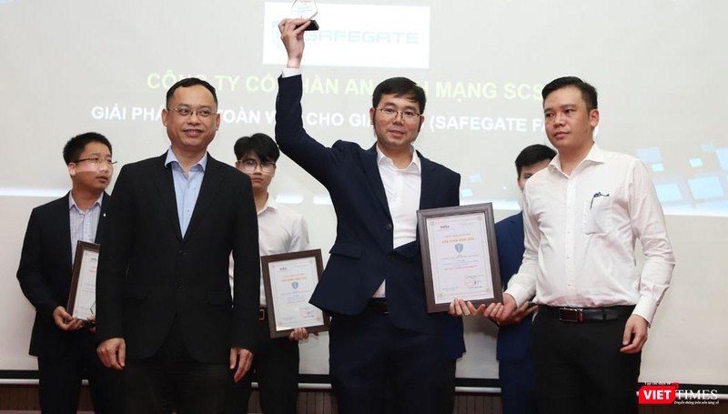 SafeGate Family mang về cho Smart Cyber Security danh hiệu Chìa khóa vàng năm 2022 ở hạng mục Sản phẩm an toàn thông tin triển vọng xuất sắc.