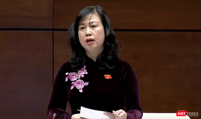 Bộ trưởng Bộ Y tế Đào Hồng Lan phát biểu tại kỳ họp bất thường lần thứ 2, chiều 6/1. Bộ trưởng Bộ Y tế Đào Hồng Lan phát biểu tại kỳ họp bất thường lần thứ 2, chiều 6/1.