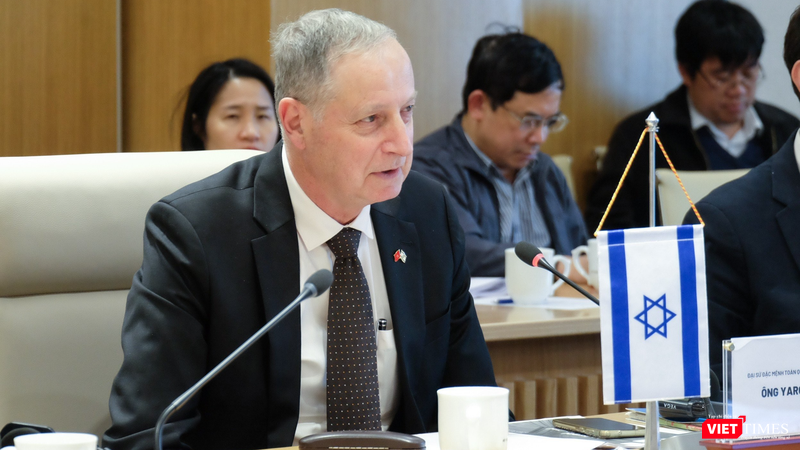 Ông Yaron Mayer cho rằng quan hệ Việt Nam và Israel còn nhiều dư địa. Ảnh: M.H.