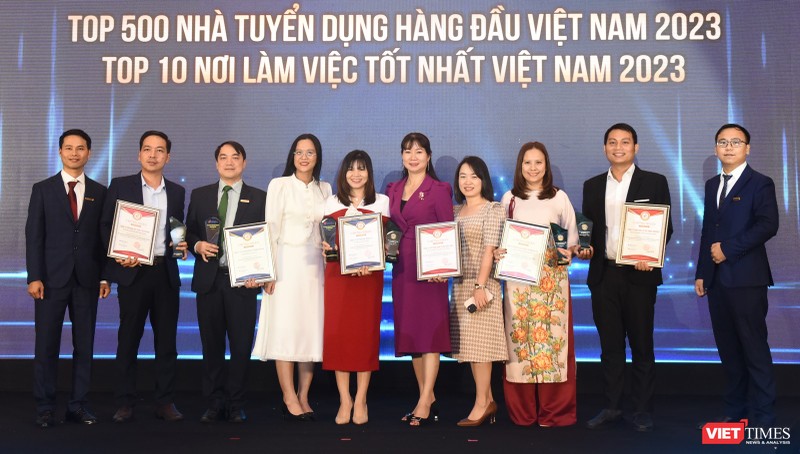 Viet Research: Gần nửa số người lao động thích tìm việc qua Facebook, LinkIn