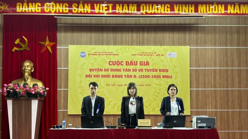 Cuộc đấu giá quyền sử dụng tần số vô tuyến điện đối với khối băng tần 2500 - 2600 MHz diễn ra ngày 8/3/2024.