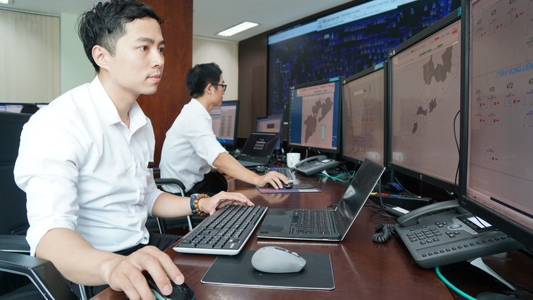 Báo cáo của Cisco ghi nhận chỉ có 25% nhân viên có quyền truy cập không giới hạn vào các công cụ GenAI công khai. mn-9368-4826.jpg