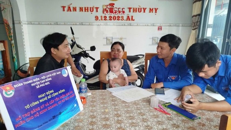 Hoạt động triển khai của các Tổ công nghệ số cộng đồng tại tỉnh Đồng Tháp. Ảnh: VNNIC. 10.jpg