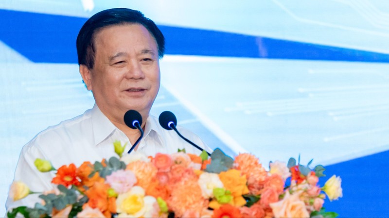GS.TS Nguyễn Xuân Thắng cho rằng AI không chỉ là công nghệ, mà là công cụ chiến lược để ra quyết sách, quản trị và phục vụ con người. GS.TS Nguyễn Xuân Thắng, Uỷ viên Bộ Chính trị, Giám đốc Học viện Chính trị quốc gia Hồ Chí Minh, Chủ tịch Hội đồng Lý luận Trung ương.JPG