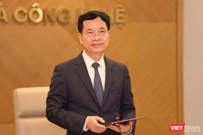 Bộ trưởng Nguyễn Mạnh Hùng phát biểu tại buổi lễ. Bộ trưởng Nguyễn Mạnh Hùng phát biểu tại Hội nghị.jpg
