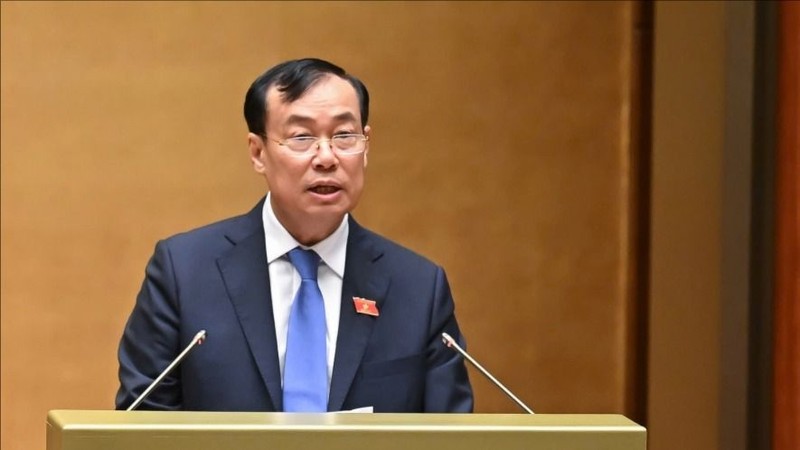 Chủ nhiệm Ủy ban Quốc phòng, An ninh và Đối ngoại Lê Tấn Tới báo cáo tiếp thu, giải trình, chỉnh lý dự thảo Luật Bảo vệ dữ liệu cá nhân. Ảnh: Quochoi.vn. chu_nhiem_uy_ban_quoc_phong_an_ninh_va_doi_ngoai_le_tan_toi.jpg