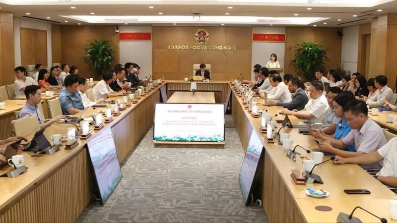 Toàn cảnh buổi lễ. toan canh.jpg