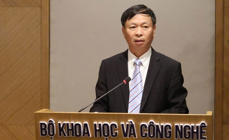 Thứ trưởng Bộ KH&CN Hoàng Minh chủ trì buổi lễ. z6758167109318_b2d201ea26b03a5739579a657b57687f.jpg