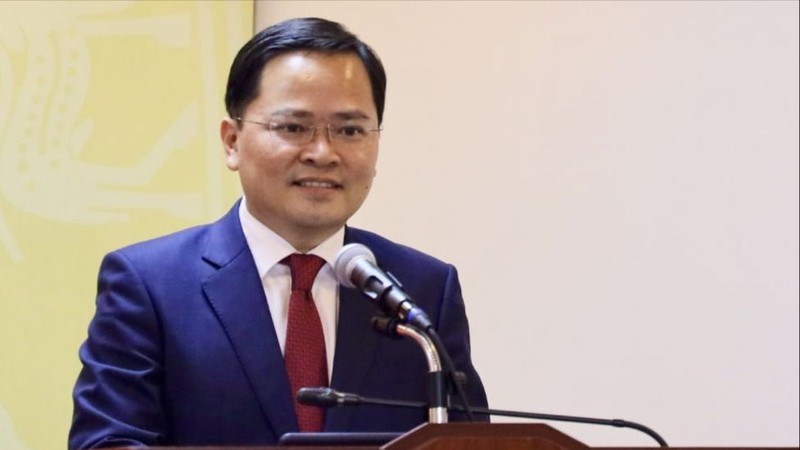 Ông Nguyễn Anh Tuấn phát biểu nhận nhiệm vụ. Ảnh: kinhtetrunguong.vn. 58E34810-EF7C-4FDB-9EEC-7D5AB2D2D56C_1_201_a.jpeg