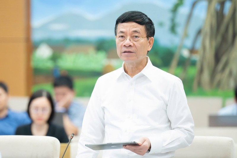 Bộ trưởng Bộ KH&CN Nguyễn Mạnh Hùng giải trình về dự án Luật Công nghệ cao (sửa đổi). Bo truong Nguyen Manh Hung Luat cong nghe cao sua doi.jpeg