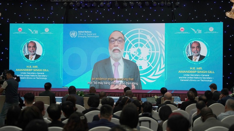 Ông Amandeep Singh Gill chia sẻ đã tận mắt chứng kiến nỗ lực của Việt Nam trong việc xây dựng một nền kinh tế số lấy con người làm trung tâm. lien hop quoc.jpg